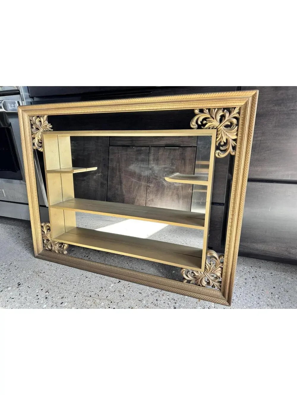 Vintage Mid-Century Turner Wall Accessory Shadow Box Mirror (34
